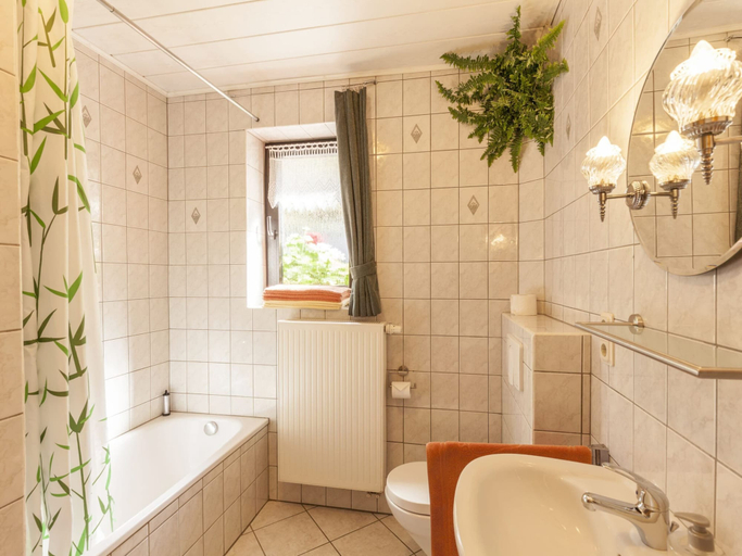 Bathroom 3, Home With Garden, Hallenberg, Hochsauerlandkreis