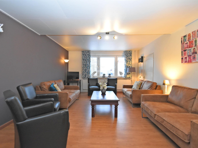 Spacious Apartment in Ober-Waroldern with Sauna, Waldeck-Frankenberg