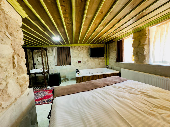 Bedroom 2, Almula Cave, Avanos