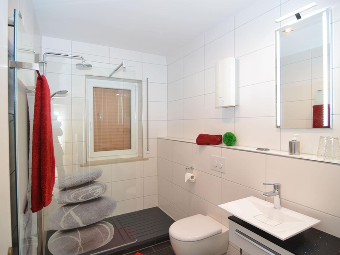 Bathroom, Wonderful Apartment With Barrel Sauna, Kronach