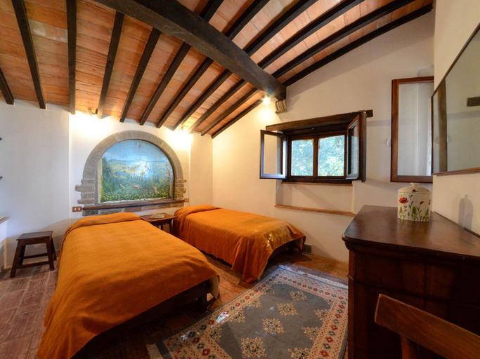 Bedroom 3, Elegant Villa Near Cortona, Arezzo