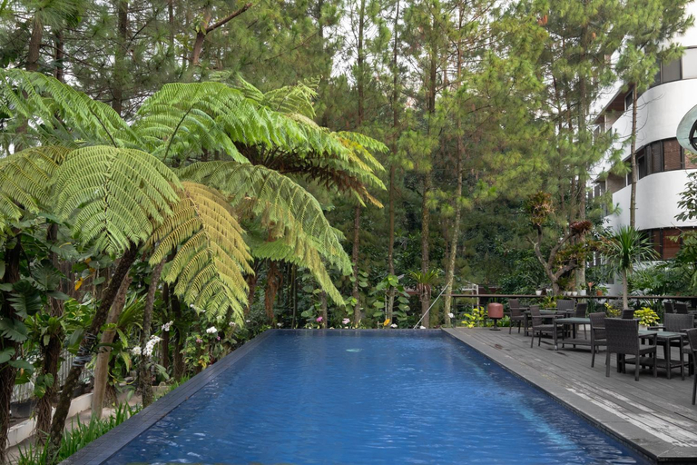 Sport & Beauty 2, Scenic Studio Beverly Dago Apartment By Travelio, Bandung