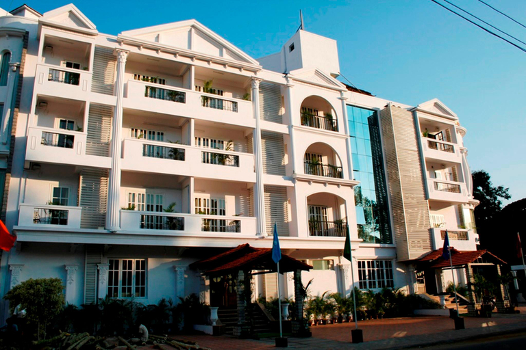 Exterior & Views 1, Crystal Paark Inn By Blu Orchid Groups, Mysore