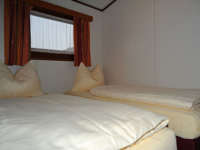 Bedroom 3, Chalet in Gerolstein Near Forest Trails, Vulkaneifel