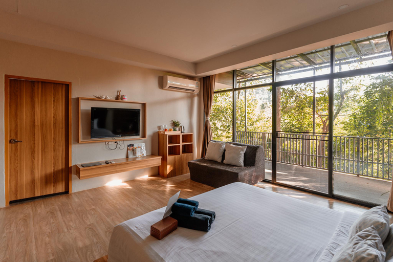 Bedroom 18