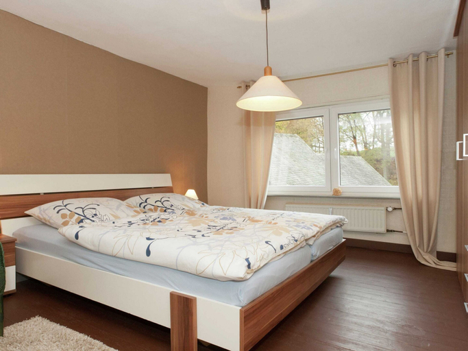 Bedroom 3, Quaint Apartment in Kaifenheim near Forest, Cochem-Zell