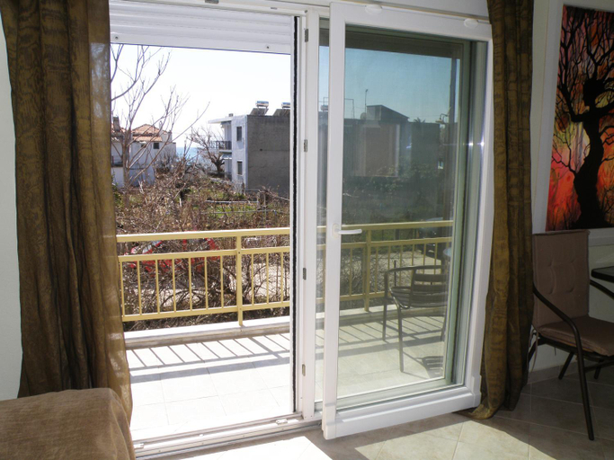 3, Thassosrent, East Macedonia and Thrace