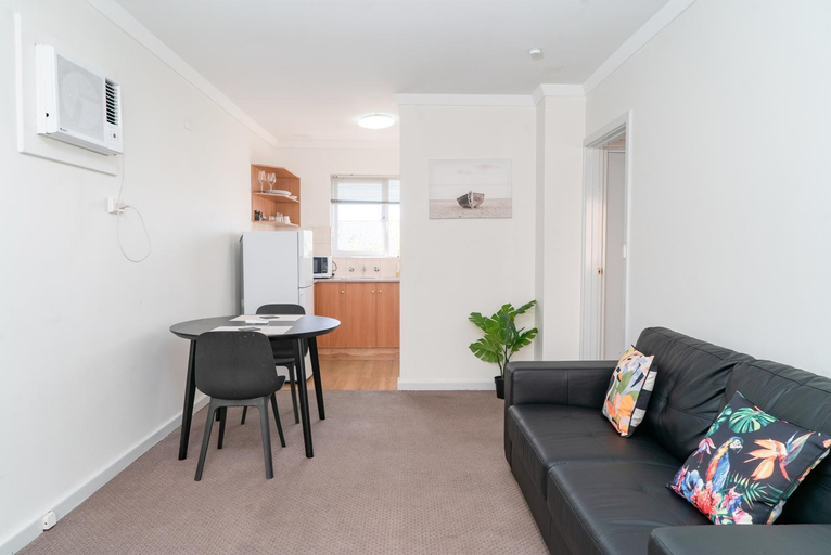 Others 3, Apartment 25 Burswood, Belmont