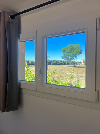 Others 5, Lecrin chambre d'hote spa, Gard