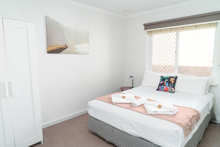 Bedroom 1, Apartment 25 Burswood, Belmont