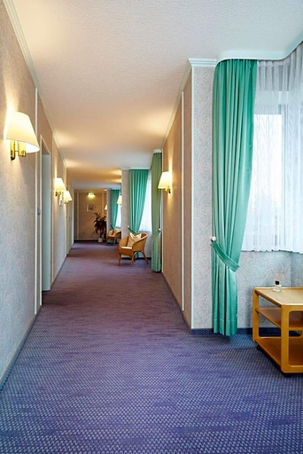 Public Area 2, Park Hotel Berlin, Heidekreis