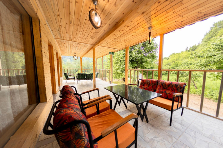 Others 3, Abant Ilbey Dag Evi, Merkez