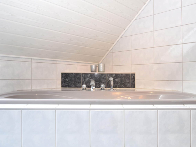Bathroom 3, Fantastic Holiday Home in Schonsee, Bavaria, Schwandorf
