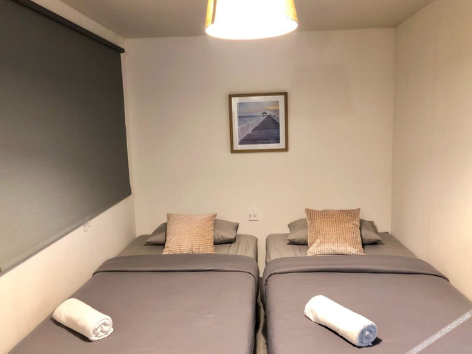 Bedroom 5, TAP the room project, Phuttha Mon Thon