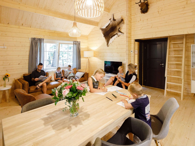 Others 3, Relaxing Chalet w/ Garden, Epe