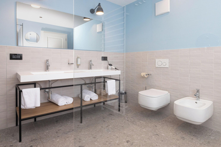 Bathroom 5, Ha Rtenberg Homes, Bolzano