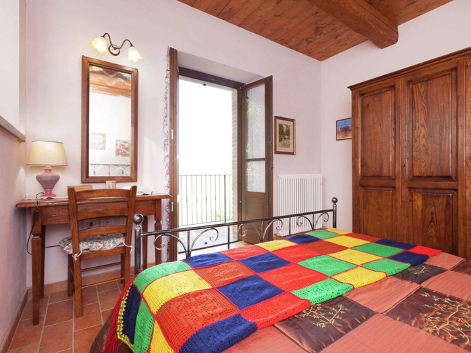 Bedroom 2, Cottage in Marche Near Ski Slopes, Pesaro E Urbino