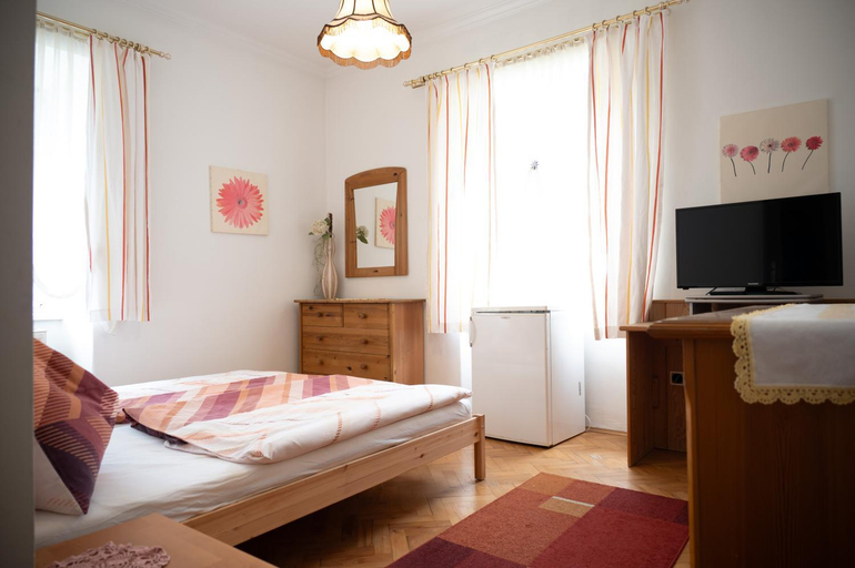 Bedroom 2, Gasthof Poltl, Wolfsberg