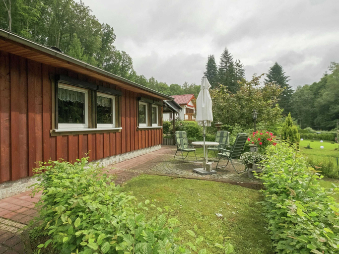 Others 4, Bungalow in Neustadt Nahe Barbarossa Hohle, Nordhausen