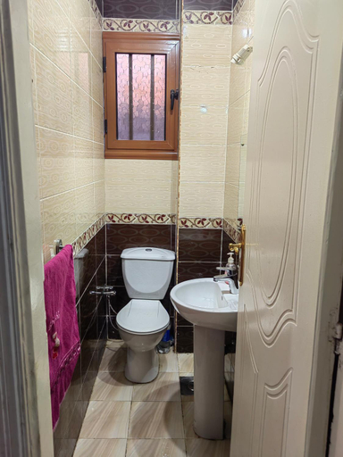 Bathroom 2, Sanctuary Rooms غرفة خاصة فى شقة مشتركة, Az-Zaytun