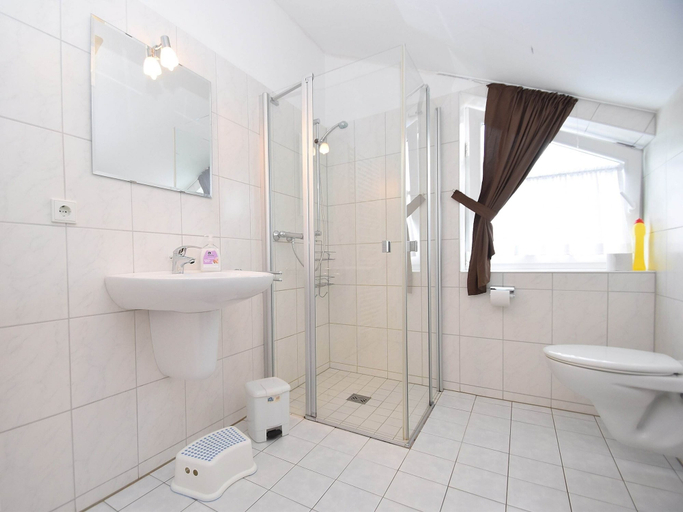 Bathroom 4, 2 Separate Wohnungen mit Balkon an der Skipiste, Waldeck-Frankenberg