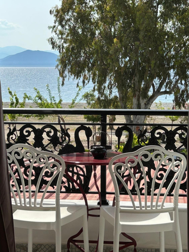 Others 5, KavirosHome, Central Greece