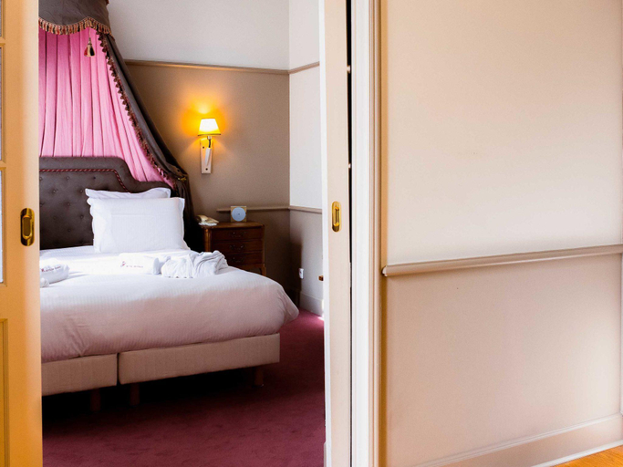 Bedroom 4, Mercure Moulins Centre - Hôtel De Paris, Allier