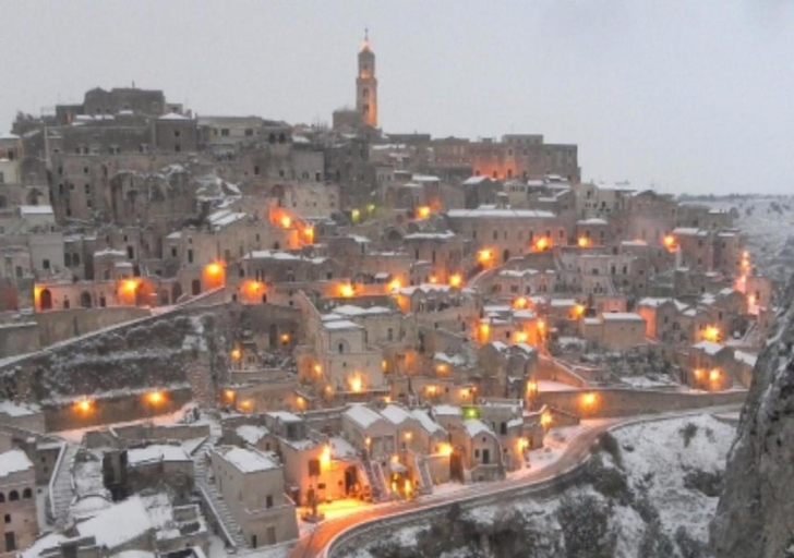 Others 3, La casa del nonno, Matera