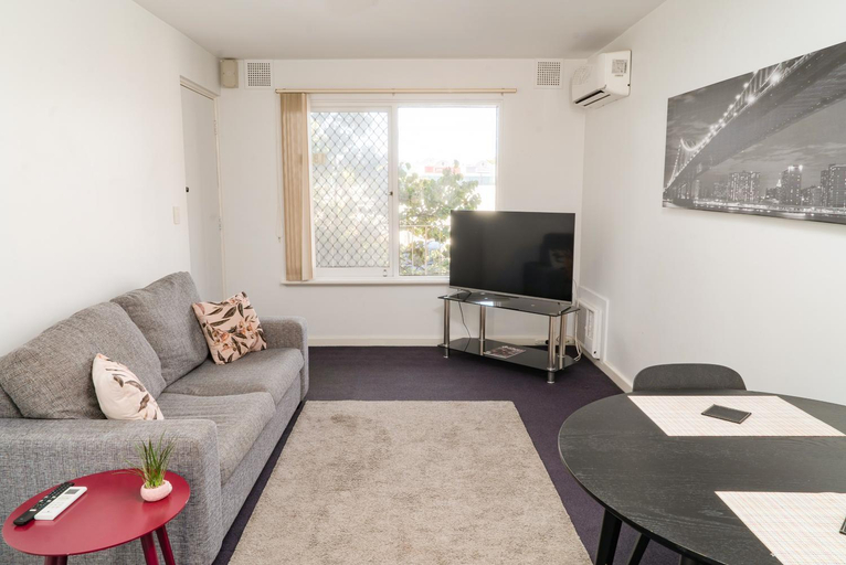 Others 3, Apartment 19 Burswood, Belmont