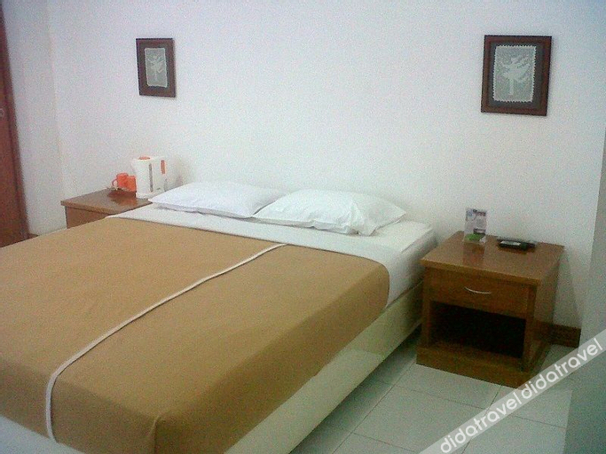 Bedroom 4, Prima Dini Hotel Bukittinggi, Bukittinggi
