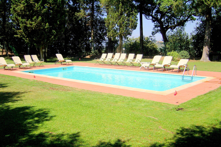 Sport & Beauty 2, Tuscan Haven with Pool, Florence