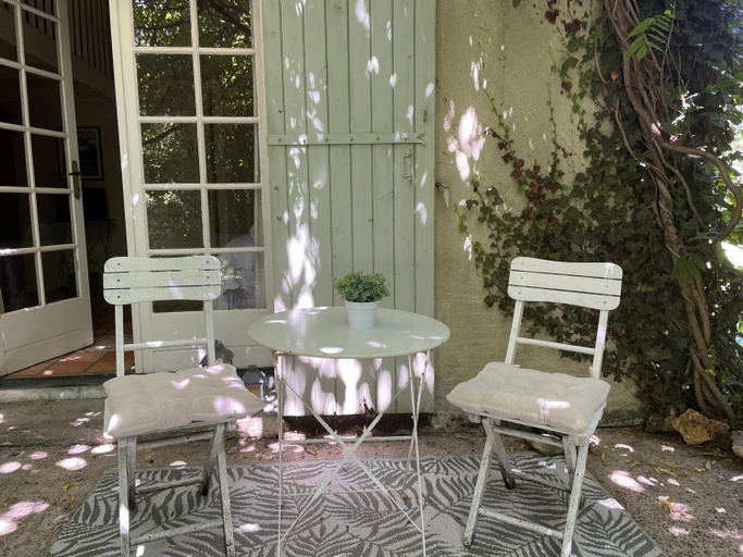 Others 4, The Garden Room, Dordogne