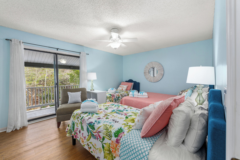 Bedroom 3, Short Walk to The Beach! Community Pool! Sleeps 8!, Bay