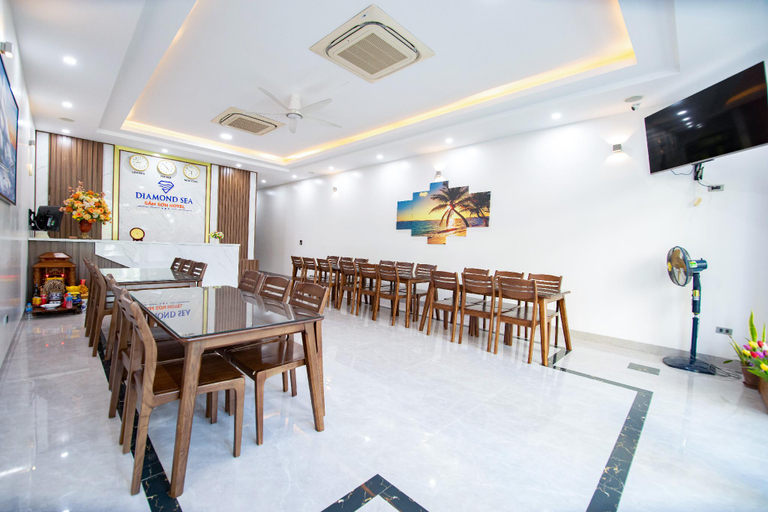 Food & Drinks 3, Diamond Sea SamSon Hotel, Sầm Sơn