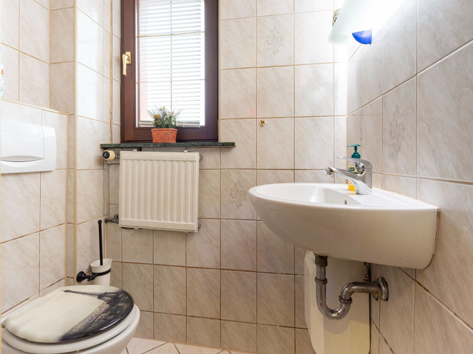 Bathroom 3, Ferienhaus in Wismar mit Eigener Terrasse, Nordwestmecklenburg