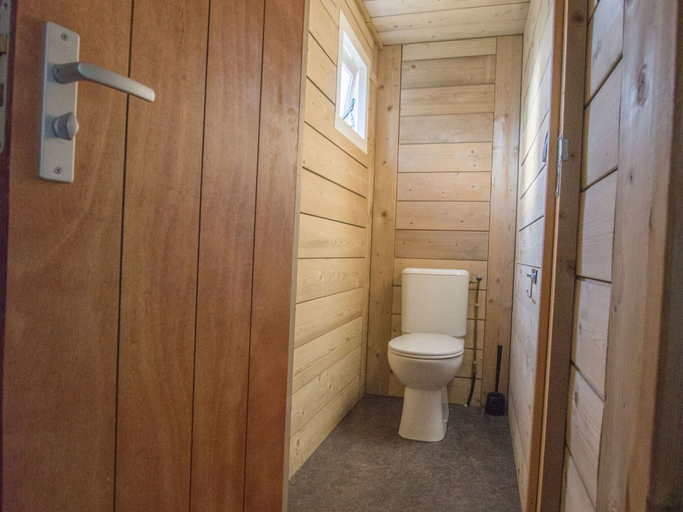 Bathroom, Glamping With Comfort in Ijhorst, Staphorst