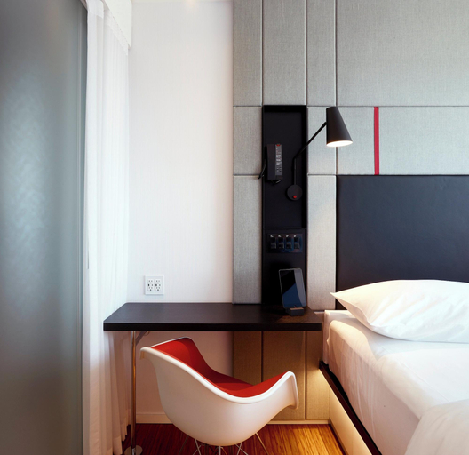 Bedroom 3, Citizenm Seattle Pioneer Square, Seattle