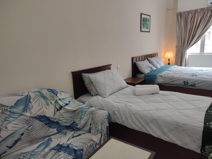 Bedroom 12