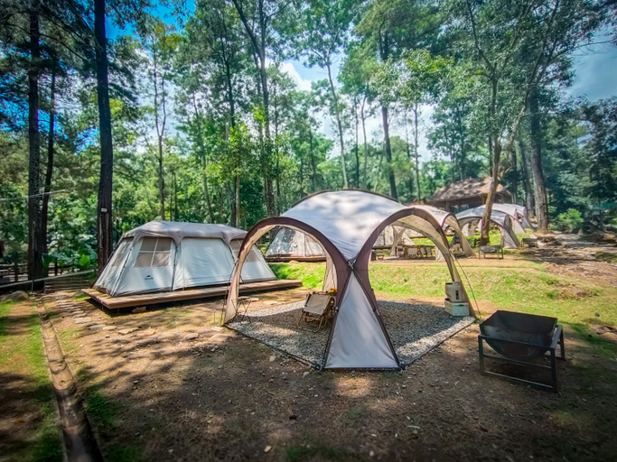 Jolotundo Glamping and Edupark Room Type - Korean Glamping 6 Person