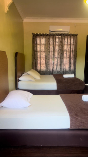 Bedroom 2, Kemunting Beach Resorts, Alor Gajah