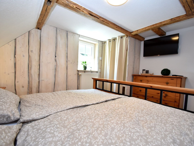 Room 4, Ferienhaus mit Sauna & Spa, Huttenrode, Harz