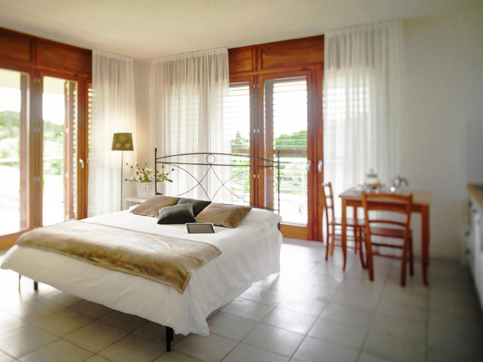 Bedroom 4, Apartment in Chianti With Shared Pool, Florence