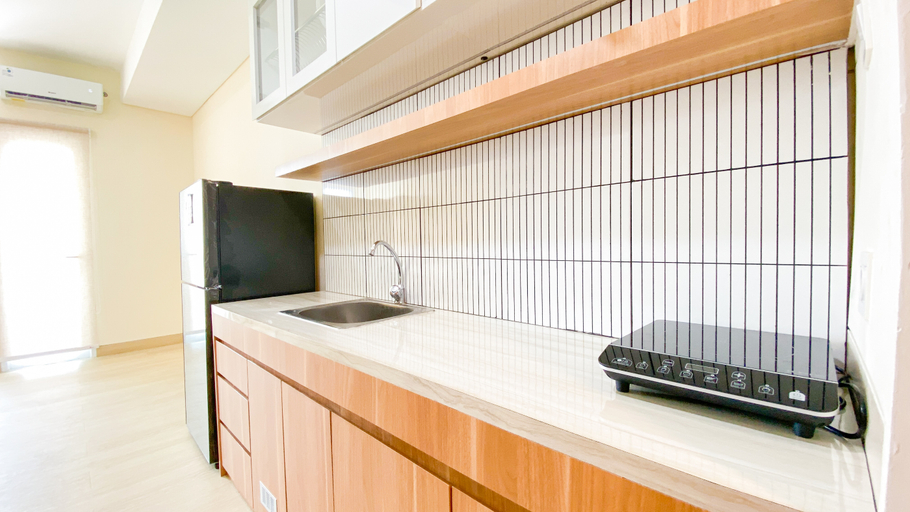 Others 4, Comfortable and Modern Studio Apartment at B Residence By Travelio, Tangerang Selatan