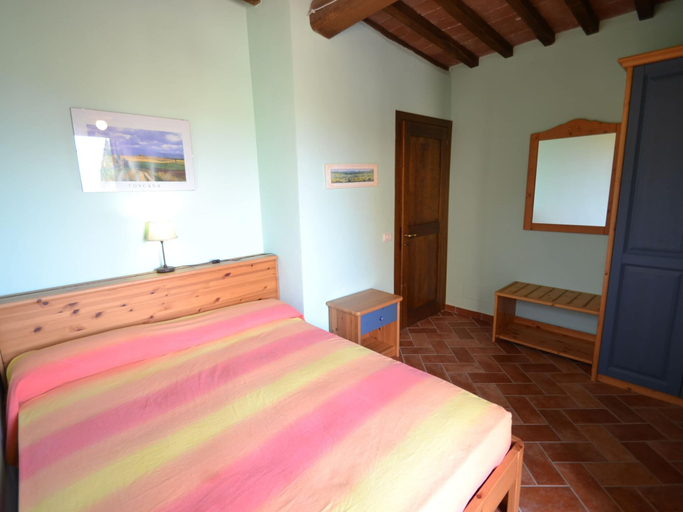 Bedroom 2, Tuscan Family Haven, Asciano, Siena