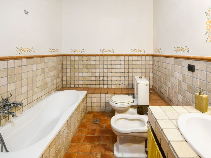 Bathroom 5, Holiday Home in Celle Sul Rigo With Swimming Pool, Siena