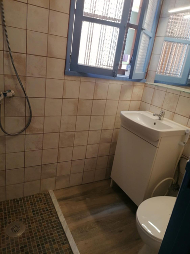 Bathroom, MaMaCo, Las Palmas