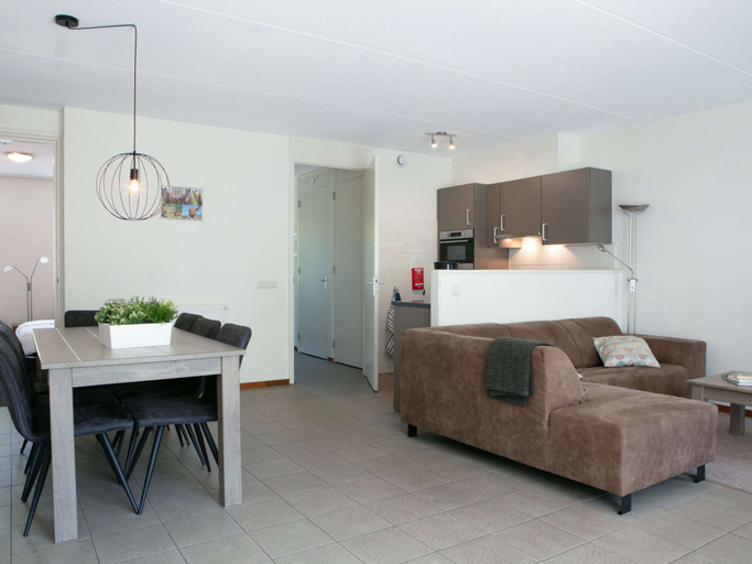 Dining 4, Relaxing Woodland Retreat, Hardenberg