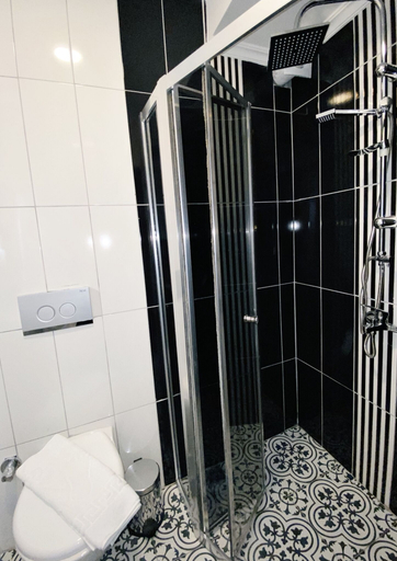 Bathroom 5, Nefis Hotel City, Fethiye
