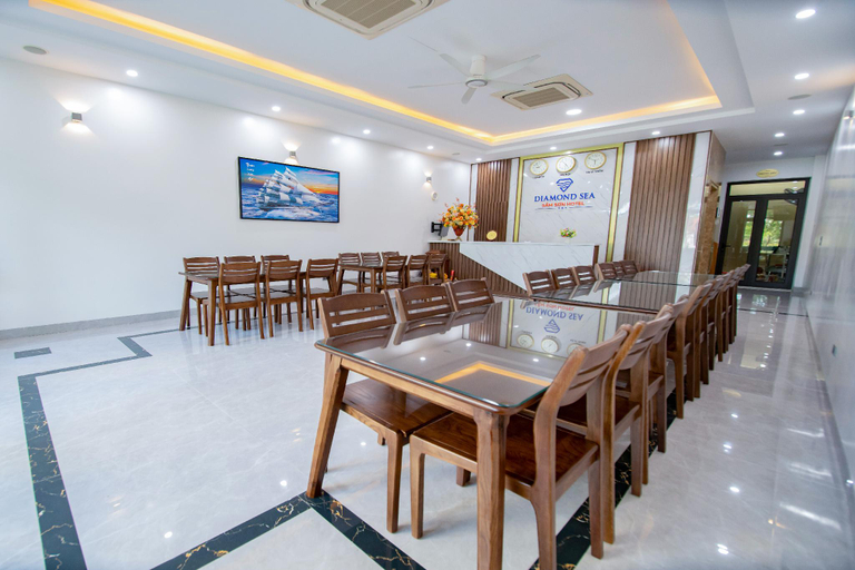 Food & Drinks 4, Diamond Sea SamSon Hotel, Sầm Sơn