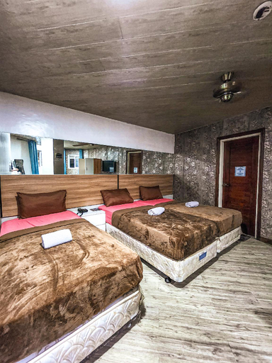 Bedroom 9